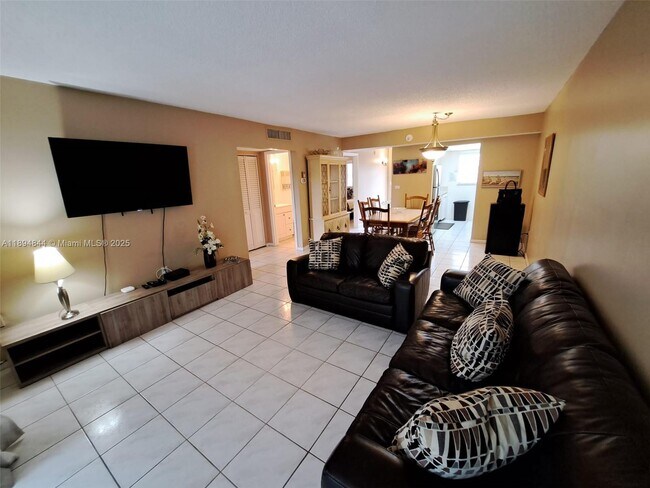 Photo - 201 178th Dr Unit 332