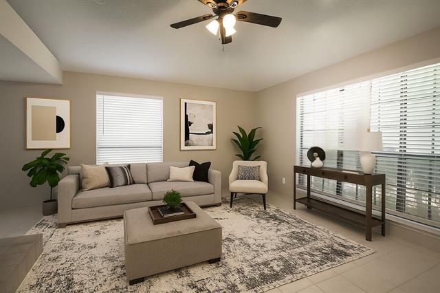 Photo - 2318 Springfield Ln