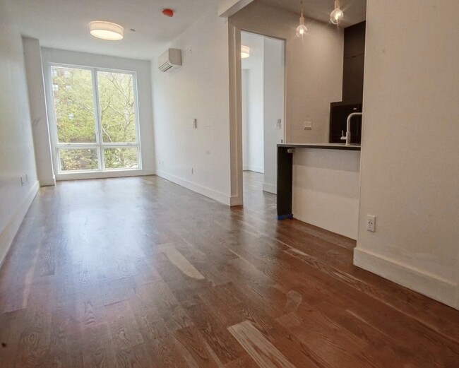 Building Photo - 39 Vernon Ave Unit #-2 Rental