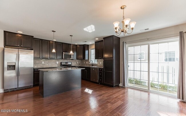 Photo - 507 Lexington Mews