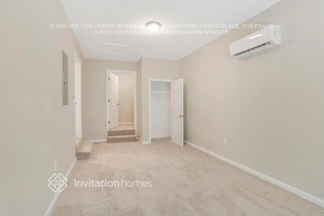 Photo - 680 Wood Path Ct