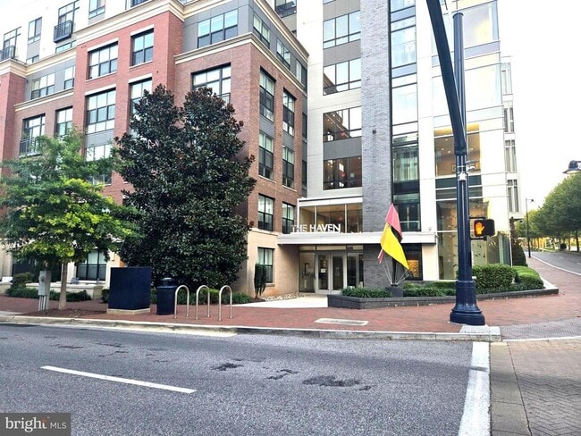 Building Photo - 145 Riverhaven Dr Unit 533 Rental