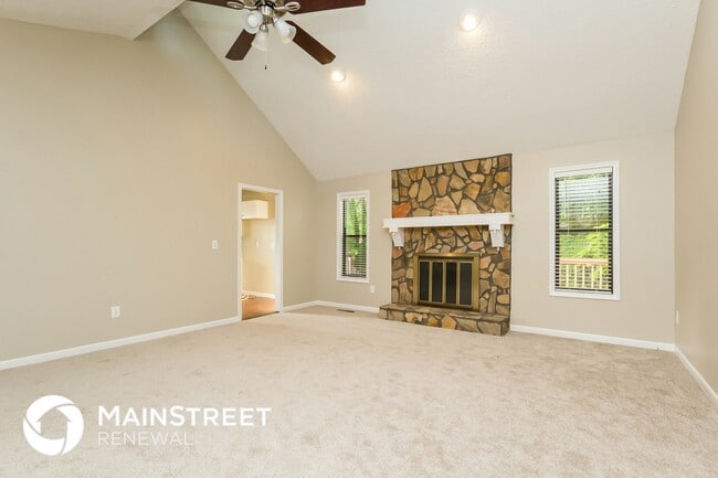 Photo - 1141 Reading Dr NW