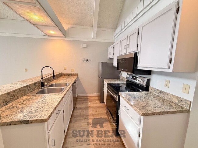 Photo - 1 Bedroom plus Loft - 2 blocks from Incline Beach!