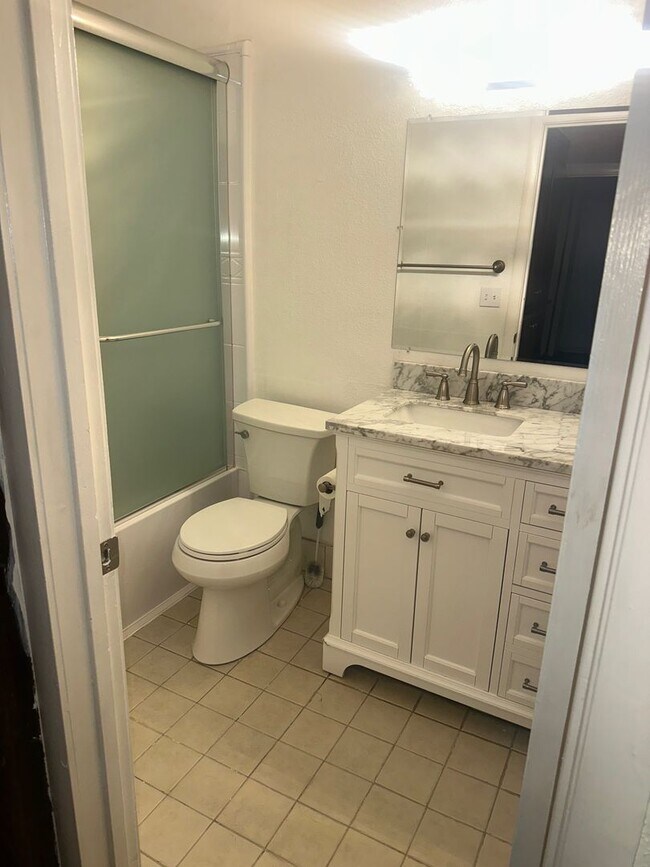 Photo - Remodelled Duplex With Lincoln Schools