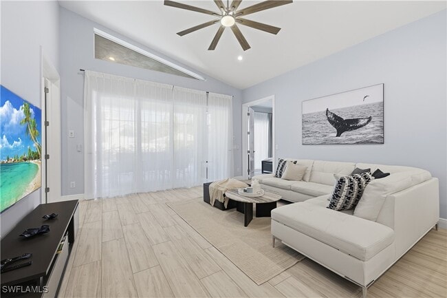 Photo - 711 91st Ave N