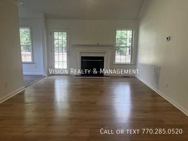 Photo - 64 Wooddale Ln