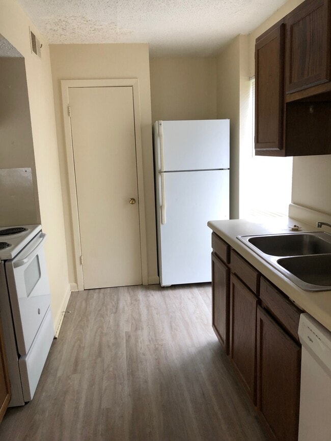 Photo - 4623 Alvin Dark Ave Unit 2