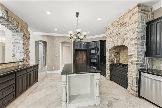Photo - 129 Acorn Ln