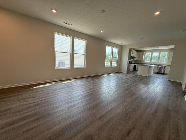 Photo - 6650 Preserve Dr