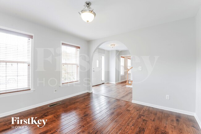 6698 Knob Hill Ct