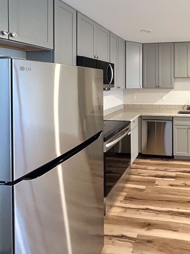 Photo - Luxury rental apartments close to UVM Medical Center and college campuses Unit Apt A (Studio)