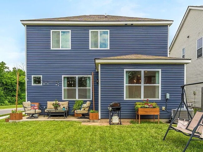 Photo - 324 Victory Cir