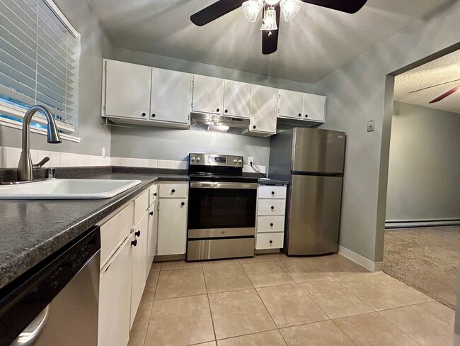 Photo - FIRST MONTHS RENT FREE! Welcome to your new home!