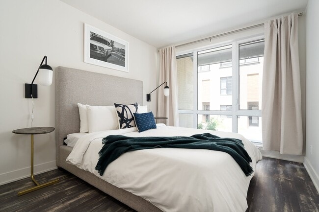 Photo - 2085 Av. Papineau Unité 103