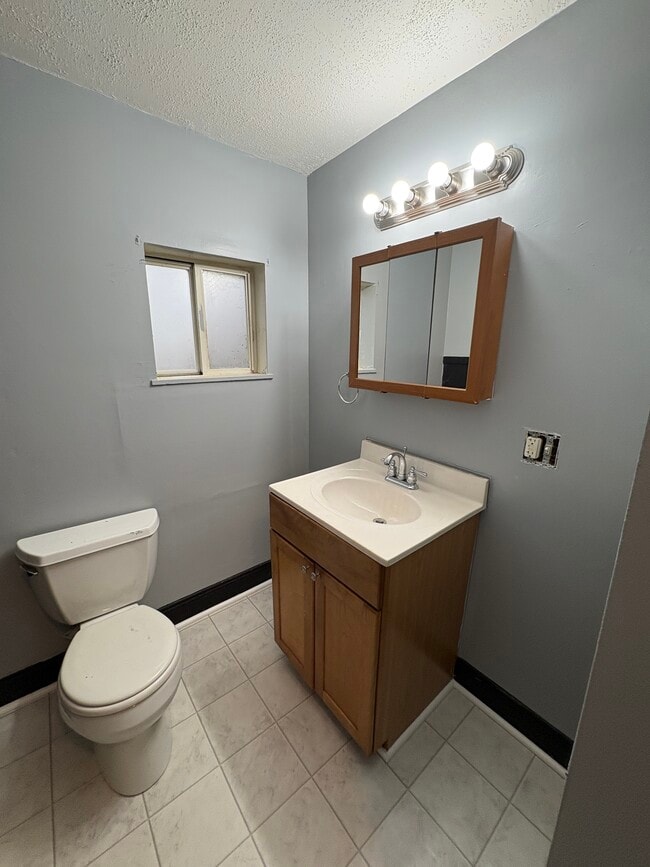 Photo - 403 Ormsby Ave Unit Apt. 1