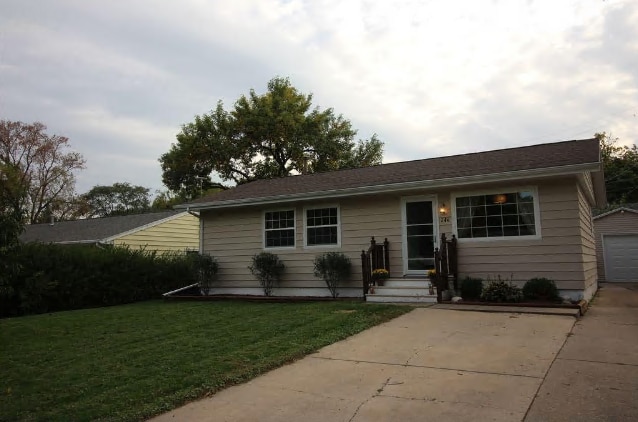 Building Photo - 246 Jacolyn Dr NW