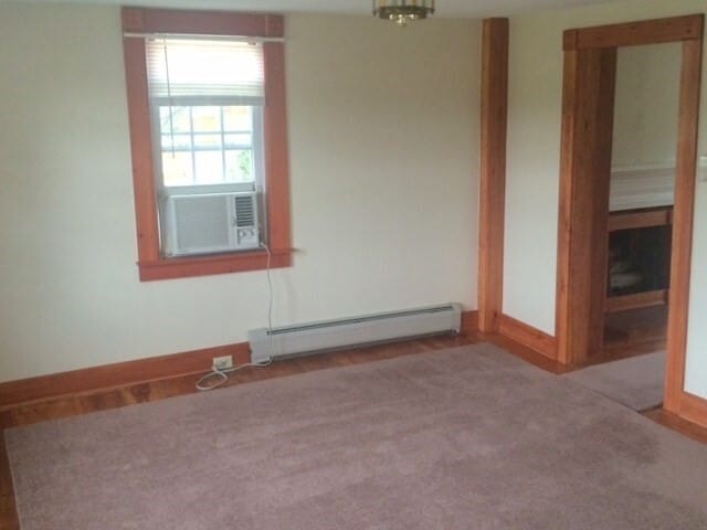 Photo - 421 N East St