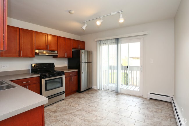 Interior Photo - Surrey Place Apartments