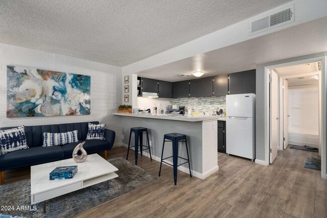 Photo - 1601 W Camelback Rd Unidad E10AE
