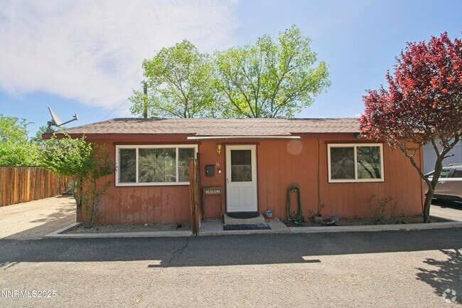 Building Photo - 1600 E Long St Rental