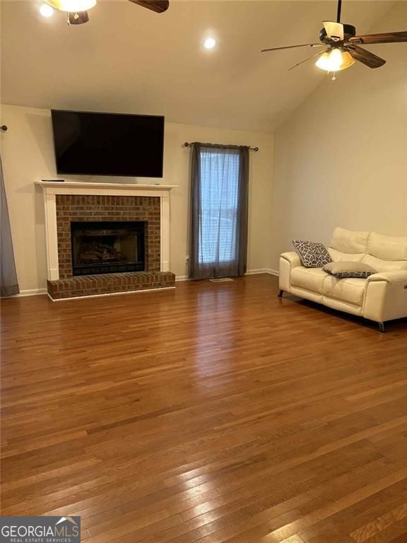 Photo - 68 Lancaster Way