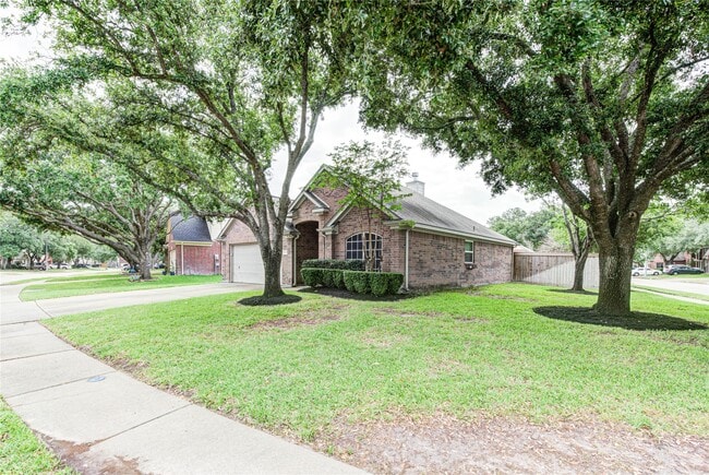 Photo - 20819 Grenoble Ln