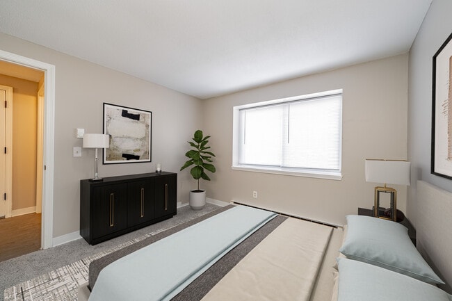 Mall Apartments