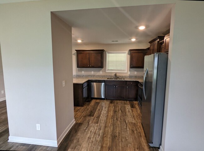 Photo - 3B/2BA With 2 car garage, Large Bonus Room...