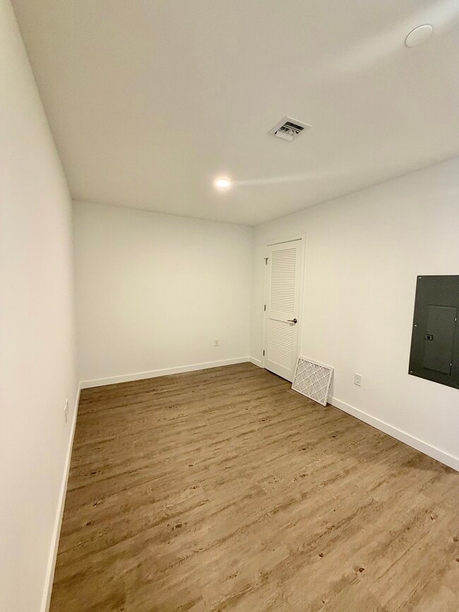 Photo - 2000 N Bayshore Dr Unit 2006