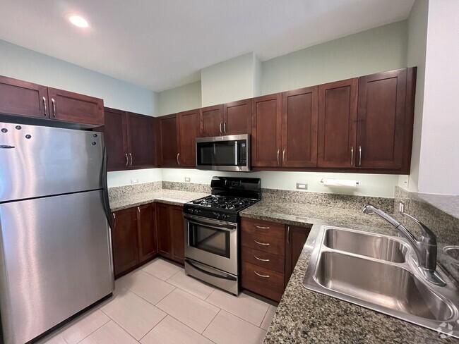 Building Photo - Top floor 1 Bed/1Bath Condo in  Gaslamp Unit 609