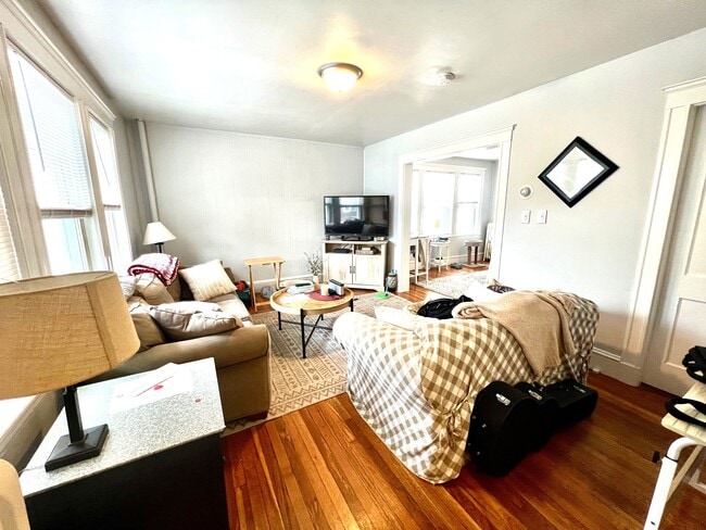 Photo - 39 Sterling St Unit 1