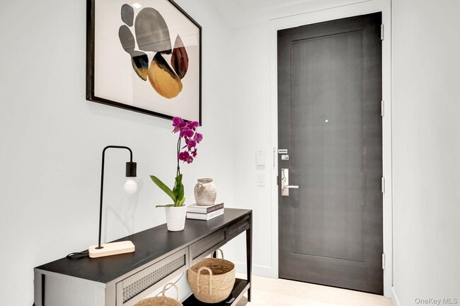 Building Photo - 138 E 50th St Unit 26C