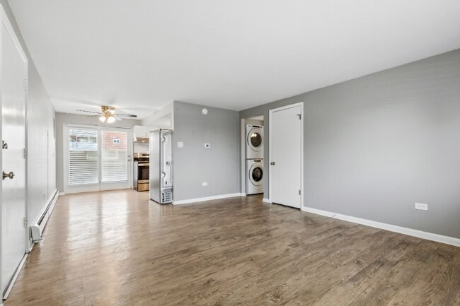 Photo - 10760 W 8th Ave Unidad 4