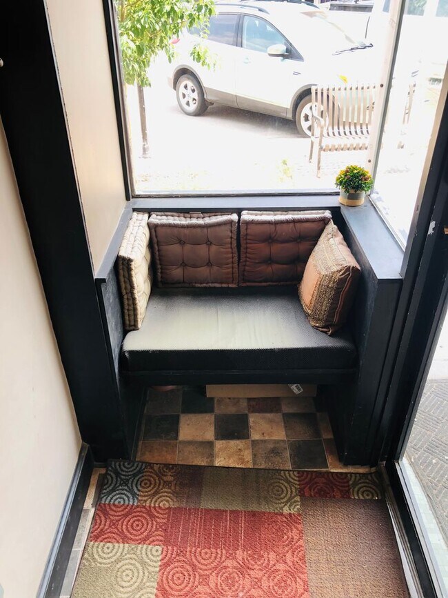 Photo - 106 Main St S Unidad loft