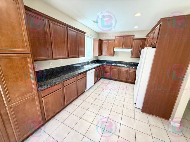 1905 Cave Rock Rd