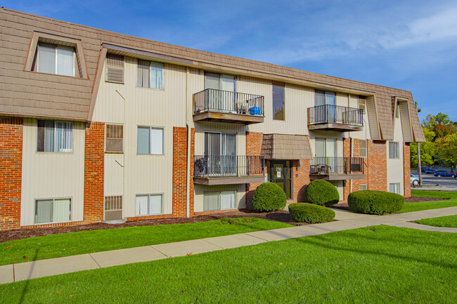 Cedar Ridge Apartments - Cedar Ridge Apartments