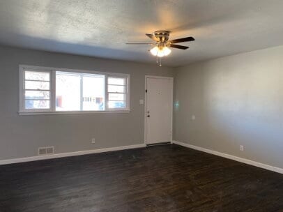 Photo - "Charming 3-Bedroom Oasis with 2 Full Baths in the Heart of Lubbock!"