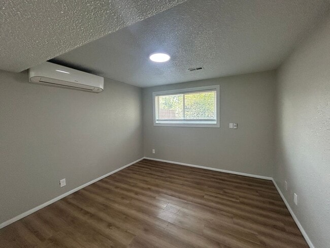 Photo - 967 W 2000 N Unit 967-Downstairs