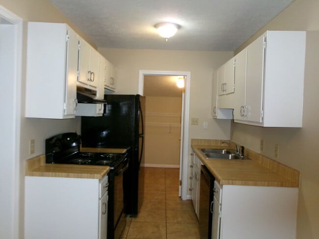 Photo - 4024 Maritimes Ct Unit B