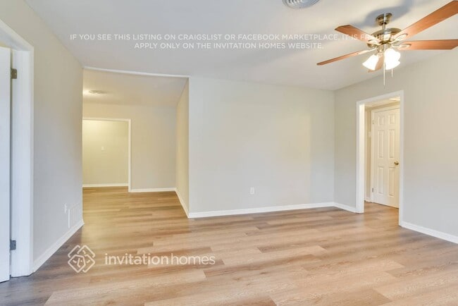 Photo - 5915 Westbury Dr