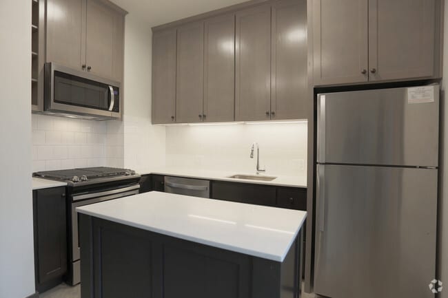Photo - Almr Apartments