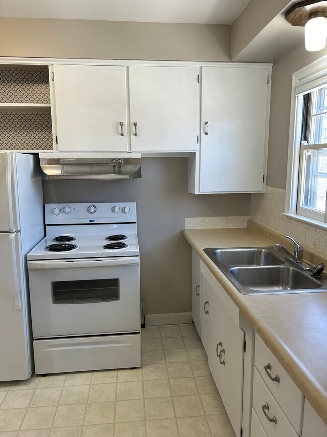 Photo - 1123 2nd St NW Unit B