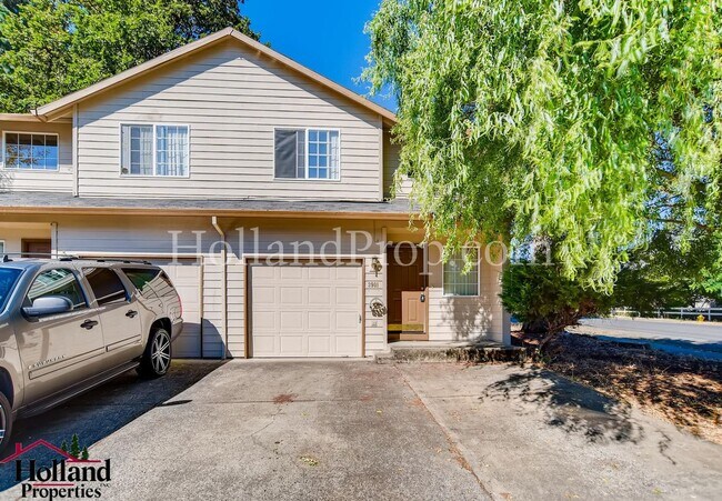 Building Photo - Pinewood 3901-03 - Lee Unit 3901 Rental