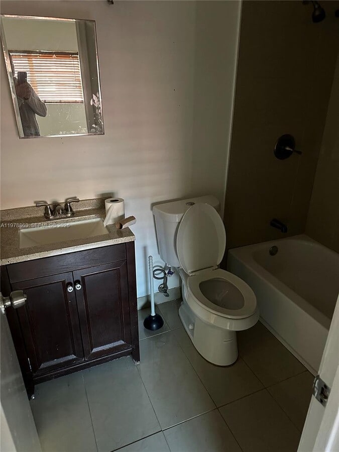 Photo - 5223 NW 27th St