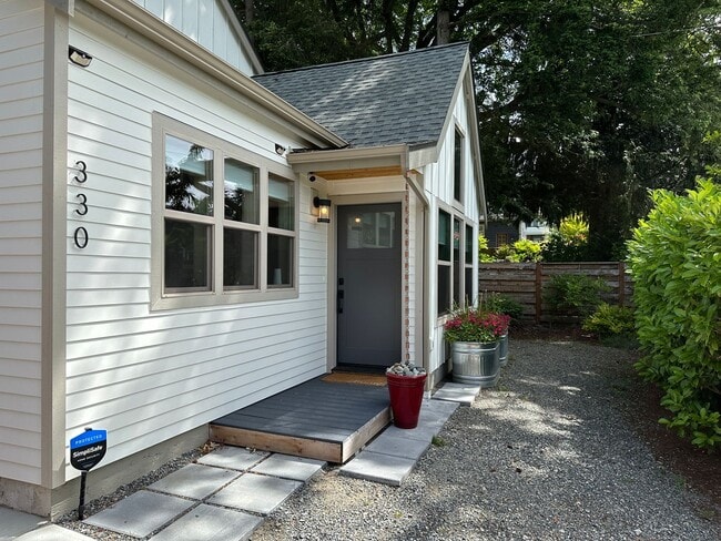 Photo - 330 NW 95th St