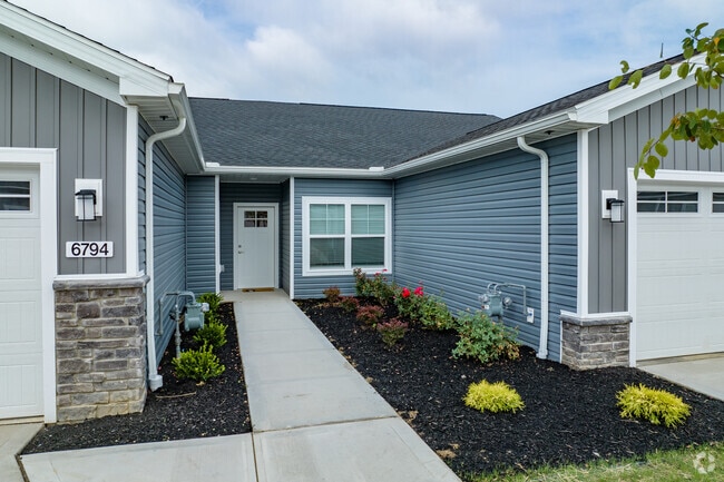 The Villas at Maplewood