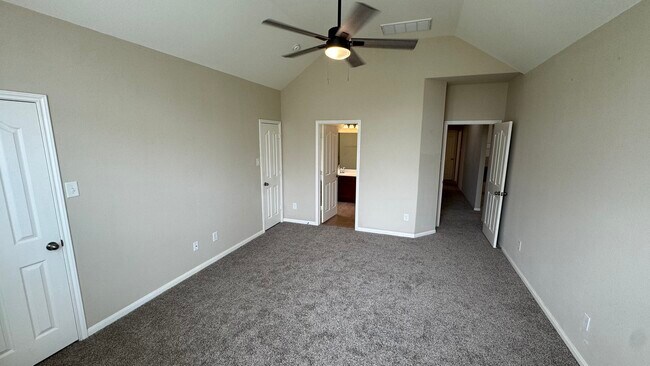 Photo - 10006 Kendahlwood Ln