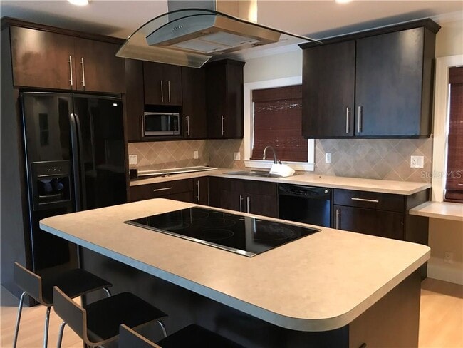 Photo - 1019 Mockingbird Cir