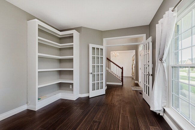 Photo - 1143 Hampton Dr